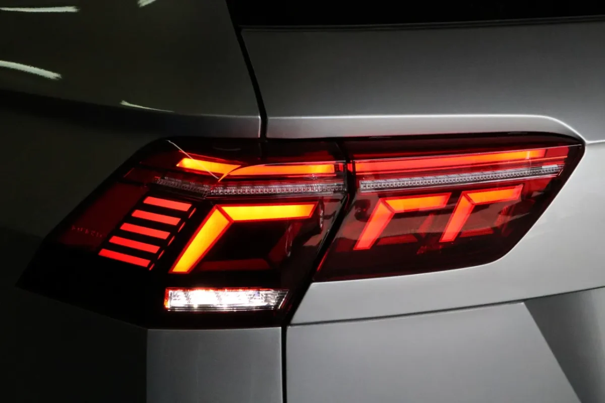 Komplettset IQ Facelift LED-Heckleuchten für VW Tiguan AD1, AX1 mit dynamischen Blinker – Bild 3