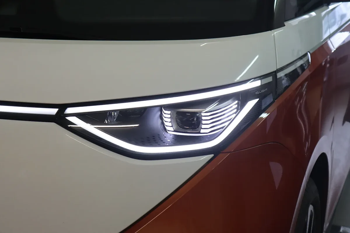 LED Matrix IQ Light Scheinwerfer mit LED TFL für VW ID-Buzz EB – Bild 2