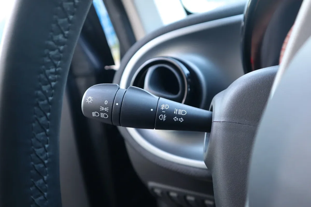 Nachrüst-Set Nebelscheinwerfer für Smart fortwo 453 Coupé/Cabrio – Bild 1