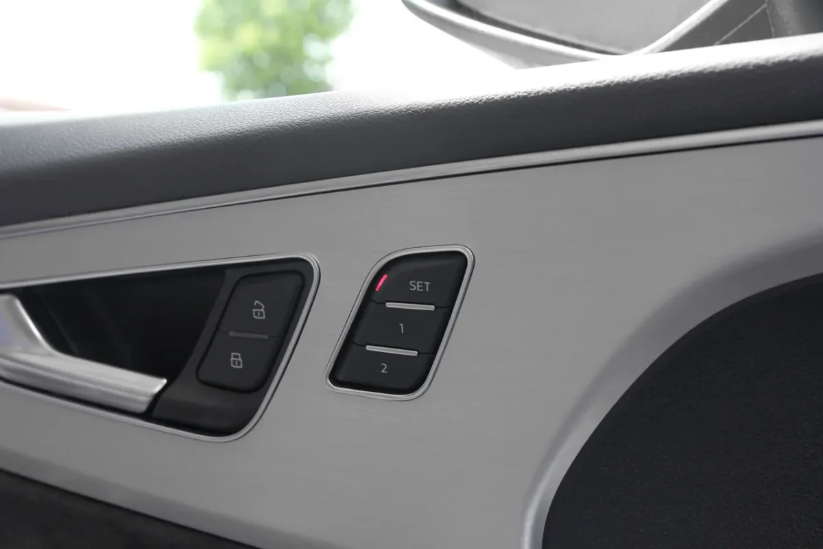 Komplettset Memory Fahrersitz für Audi Q8 4M – Bild 1