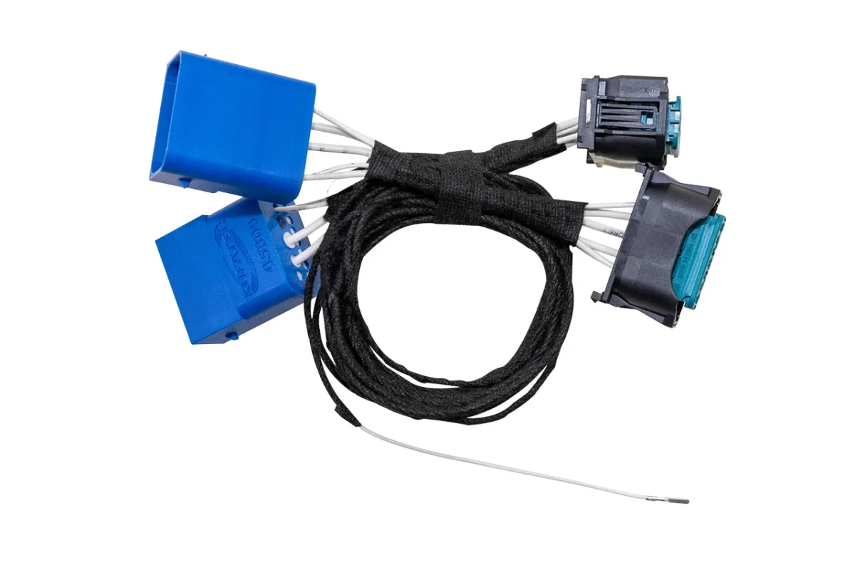 Adapter Xenon-Scheinwerfer für BMW 1er E87 – Bild 1