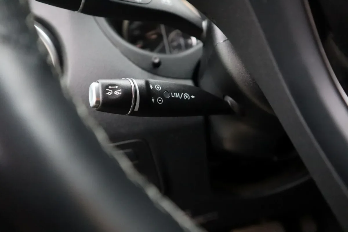 Komplettset zur Nachrüstung Distanzregelung Code ET4 für Mercedes Benz Vito 447 – Bild 1
