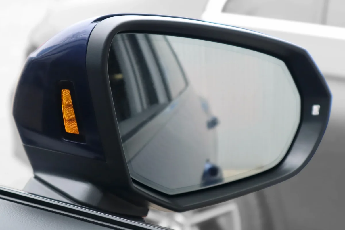 Spurwechselassistent (side assist) für Audi Q3 F3 – Bild 1