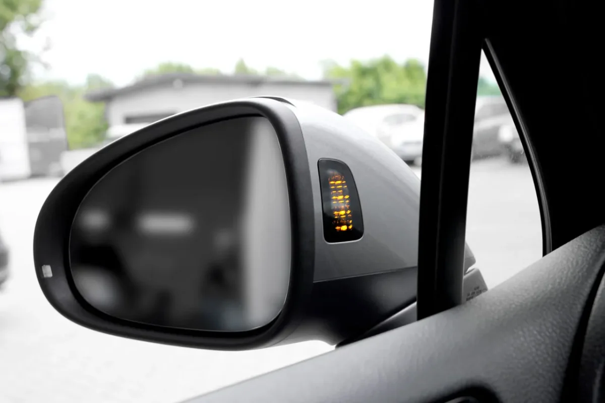 Spurwechselassistent (Side Assist) für VW Touareg 7P – Bild 1