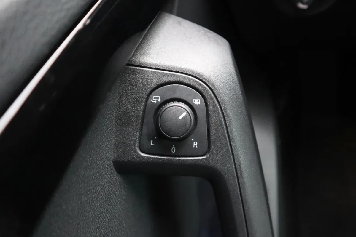 Komplettset beheizbare Aussenspiegel für Seat Ateca KH – Bild 2