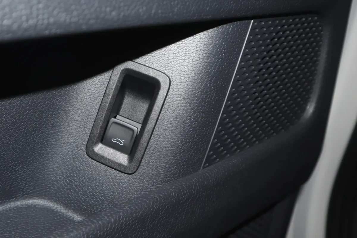 Taster elektrische Heckklappe Fahrertür für VW ID-Buzz EB – Bild 1