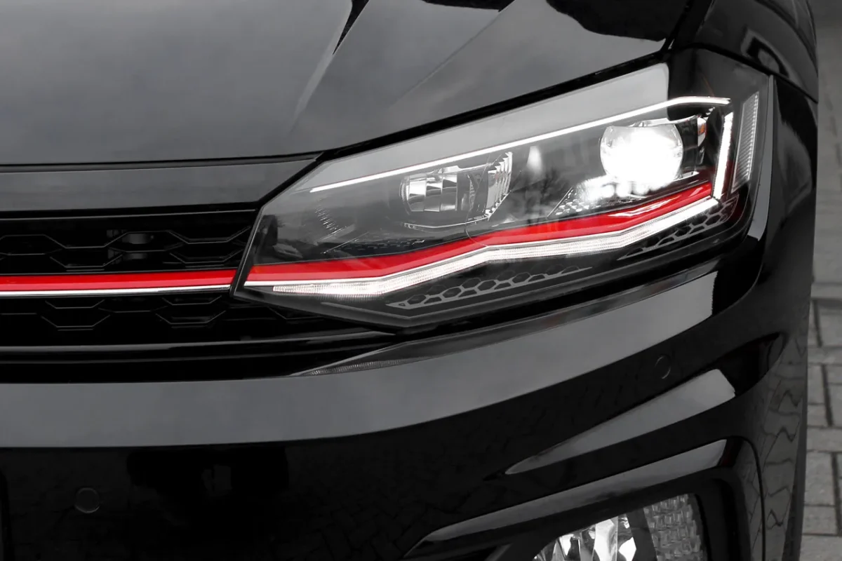 LED-Scheinwerfer LED TFL für VW Polo AW1 – Bild 1