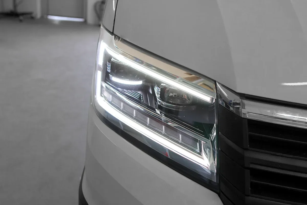LED-Scheinwerfer LED TFL für VW Crafter SY, MAN TGE – Bild 1